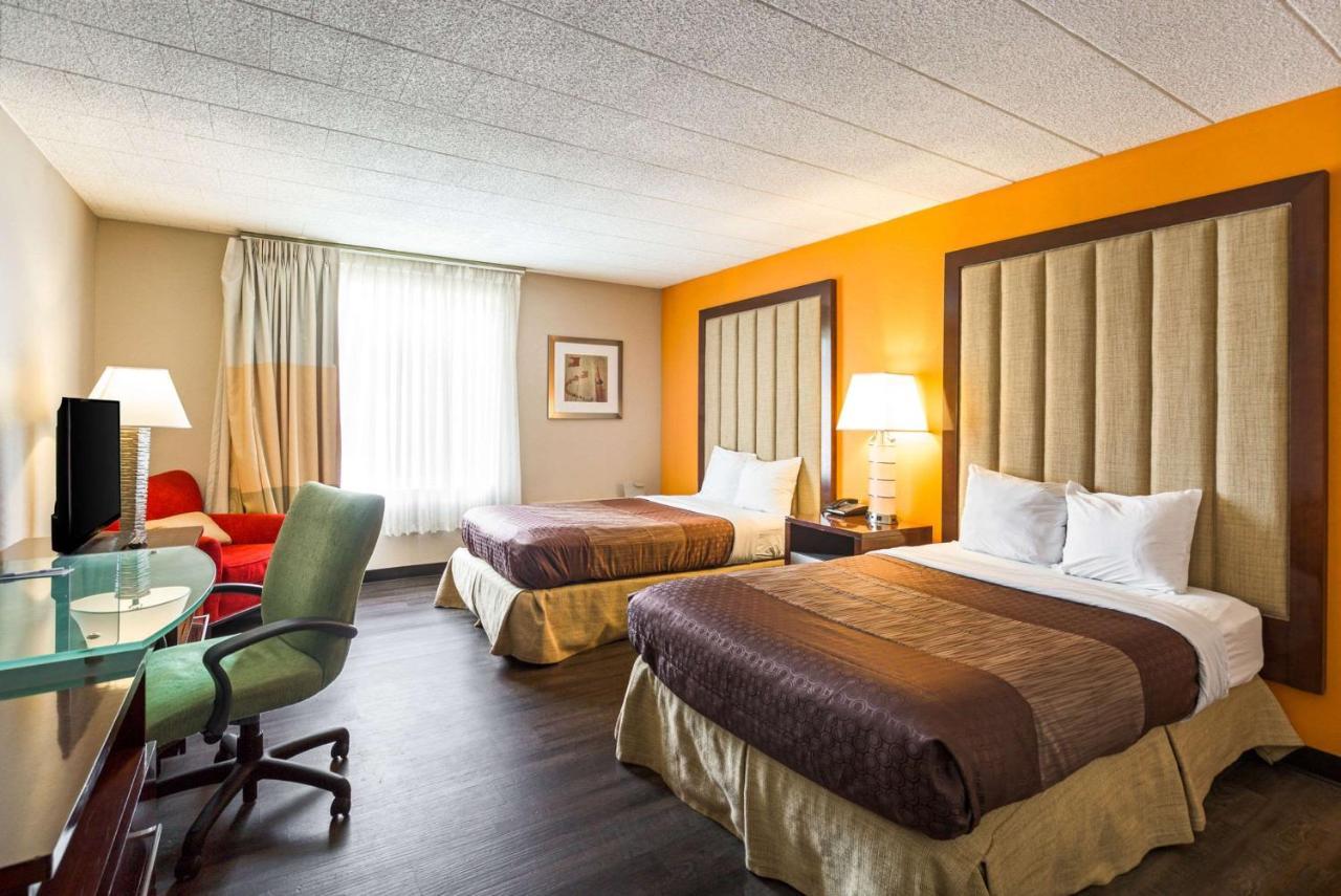 Fairmount Inn & Suites - Stroudsburg, Poconos Delaware Water Gap Eksteriør billede